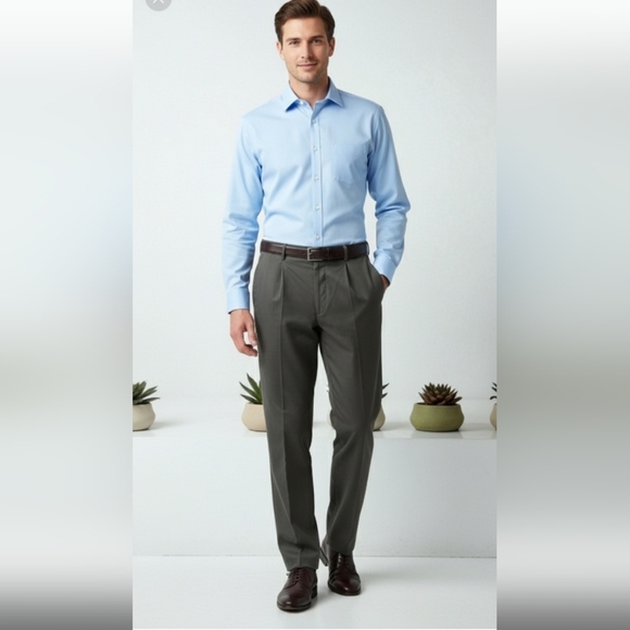 Dockers Men's Dark Olive Chinos Size 34x31 (EUC) - Picture 1 of 14